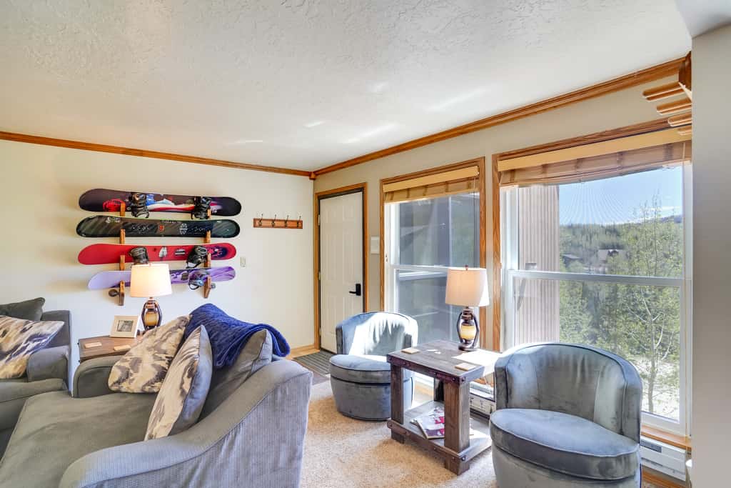 Hiking & Explore: Brian Head Condo w/ Indoor Pool!
