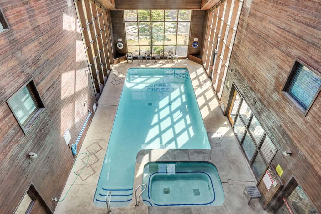 Hiking & Explore: Brian Head Condo w/ Indoor Pool!