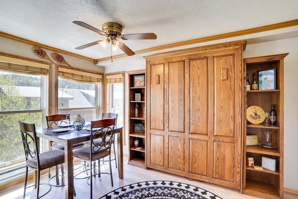 Hiking & Explore: Brian Head Condo w/ Indoor Pool!