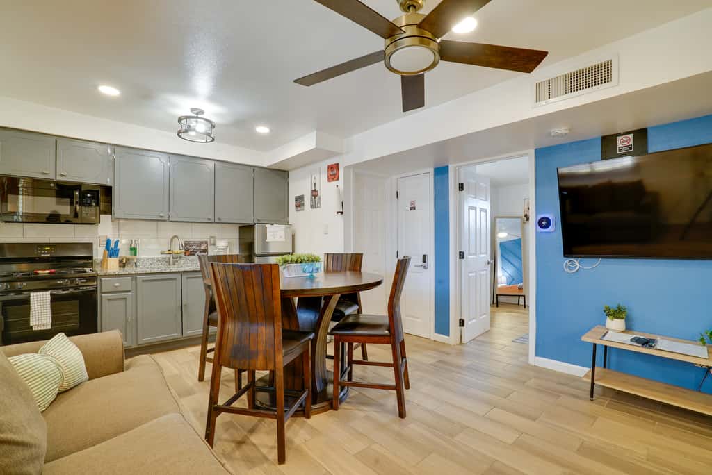 Pet-Friendly El Paso Apt by Hospital & Zoo