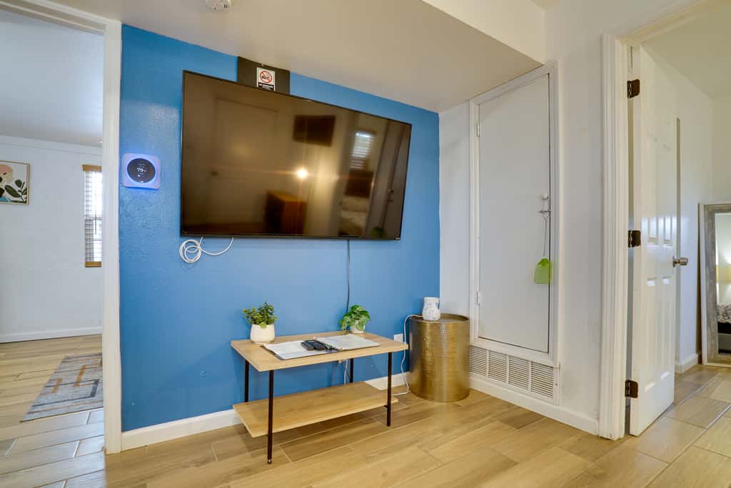 Pet-Friendly El Paso Apt by Hospital & Zoo