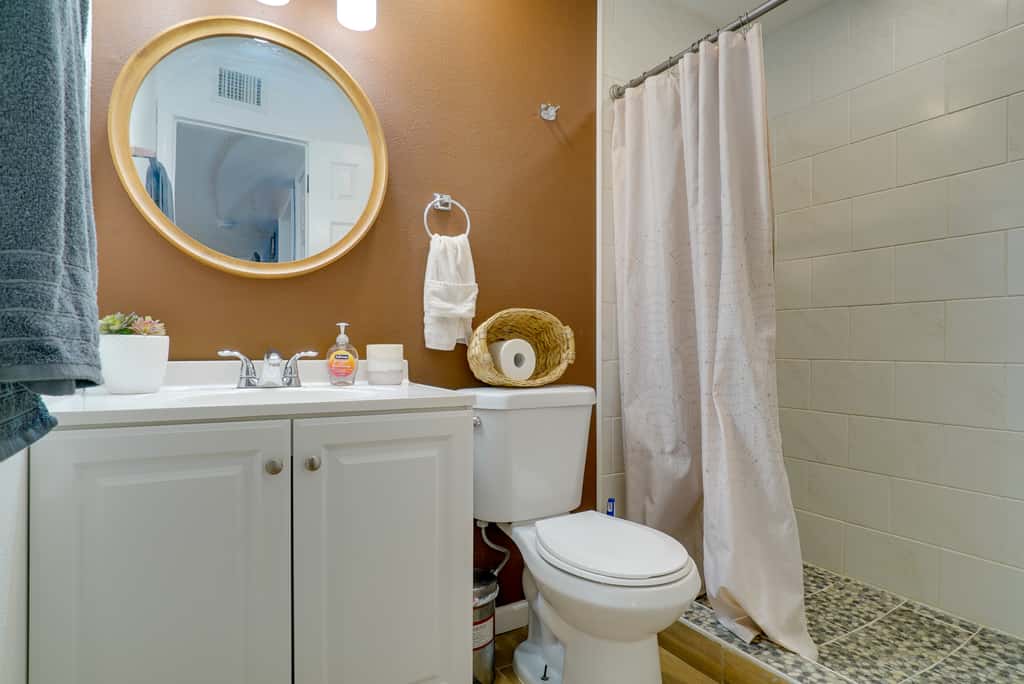 Pet-Friendly El Paso Apt by Hospital & Zoo