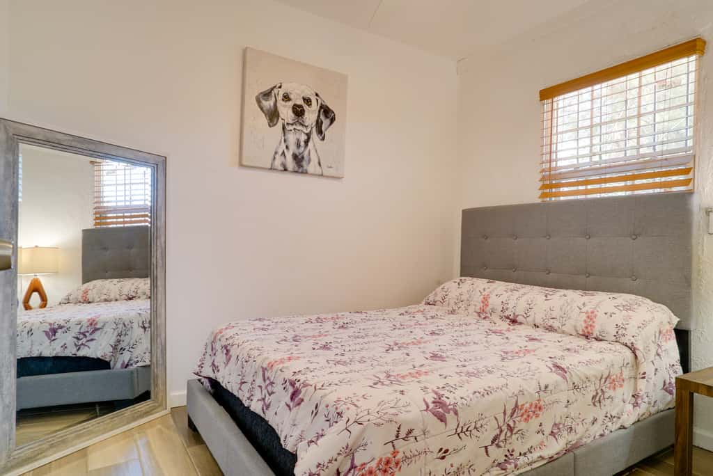 Pet-Friendly El Paso Apt by Hospital & Zoo