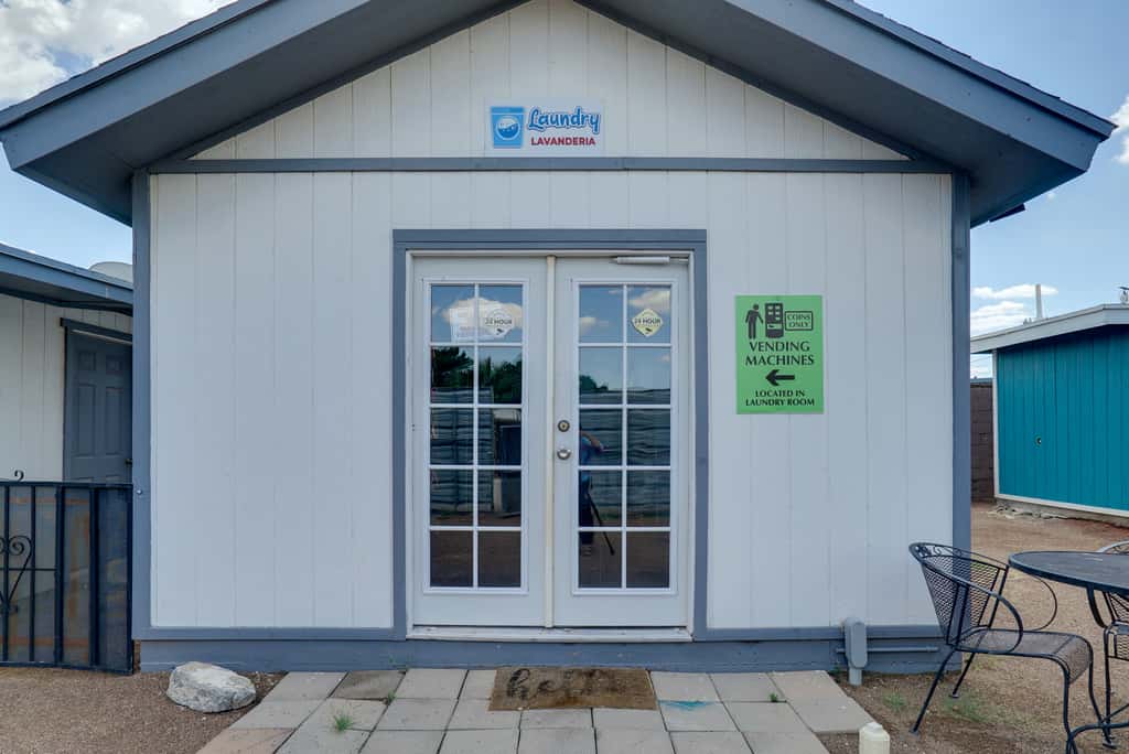 Pet-Friendly El Paso Apt by Hospital & Zoo