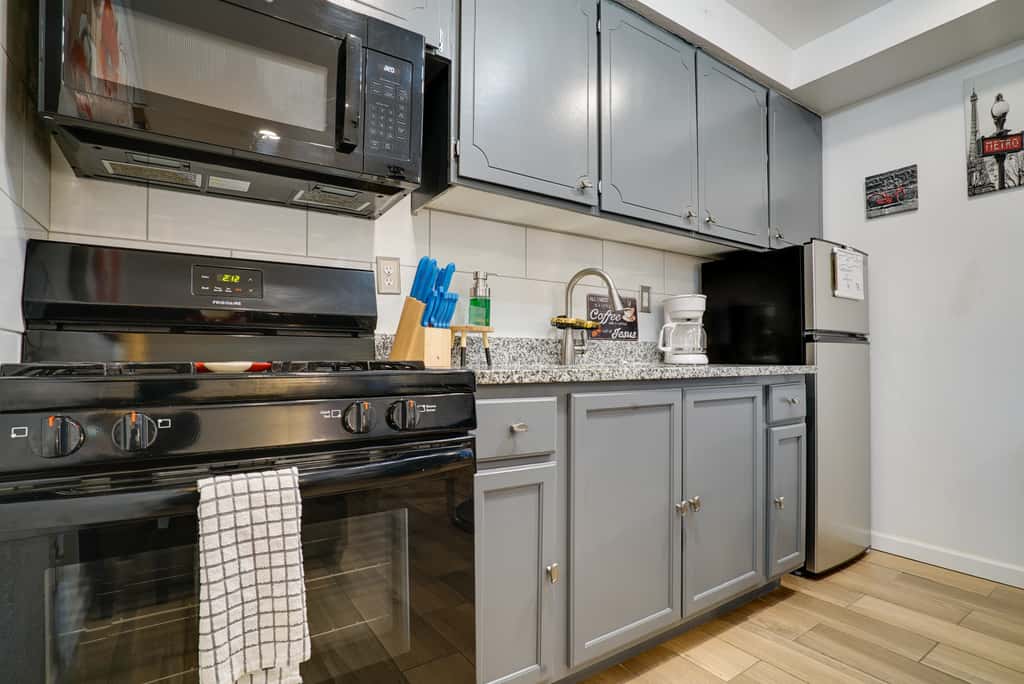Pet-Friendly El Paso Apt by Hospital & Zoo