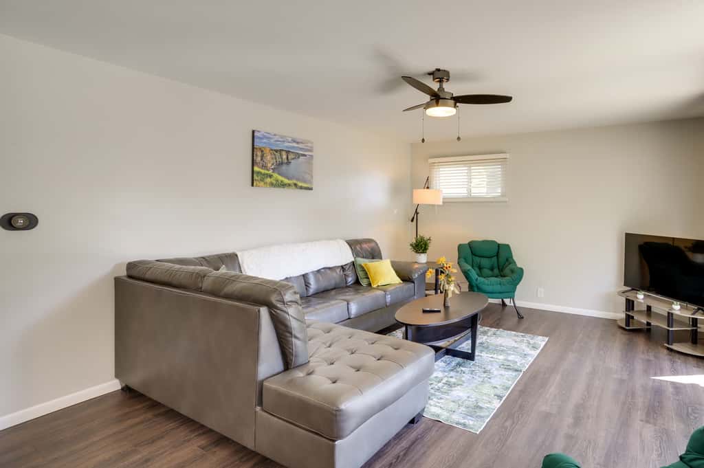 Lovely South Bend Home ~ 3 Mi to Dtwn & Notre Dame