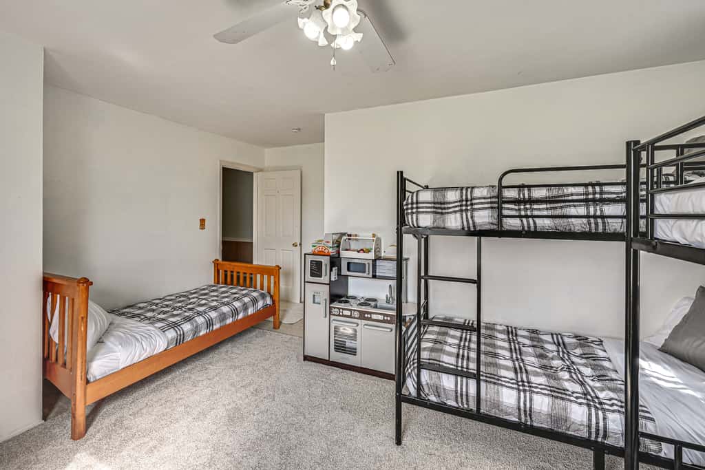 10-Speaker Movie Room for Notre Dame Weekends