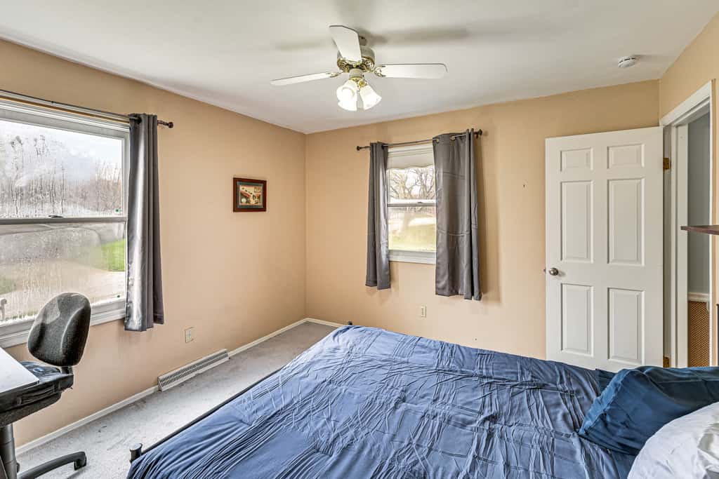 10-Speaker Movie Room for Notre Dame Weekends