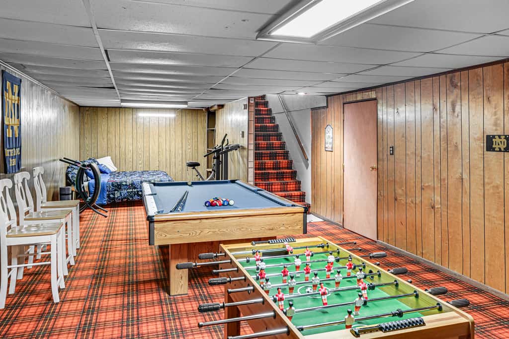 10-Speaker Movie Room for Notre Dame Weekends
