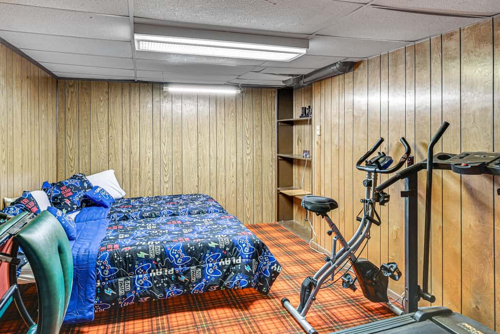 10-Speaker Movie Room for Notre Dame Weekends