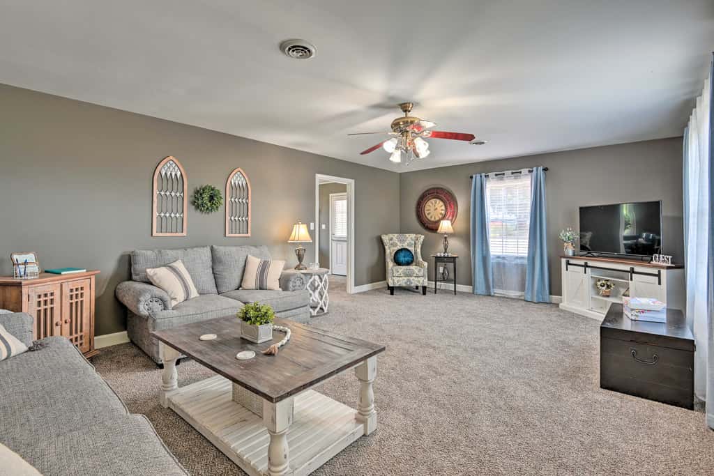 Jenny's Southland Homestead, LLC - Guest House