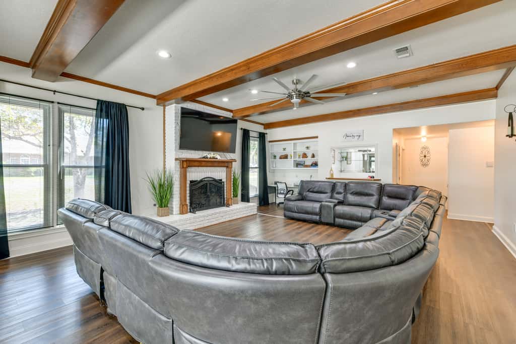 Stunning Baton Rouge Home w/ Pool: Near LSU!
