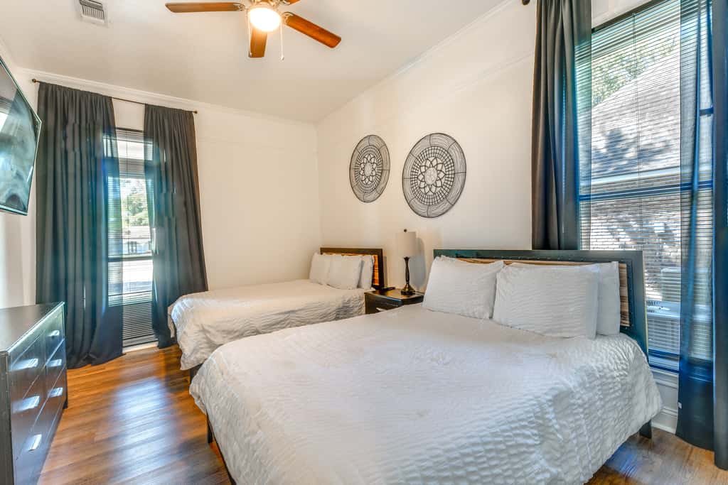 Stunning Baton Rouge Home w/ Pool: Near LSU!