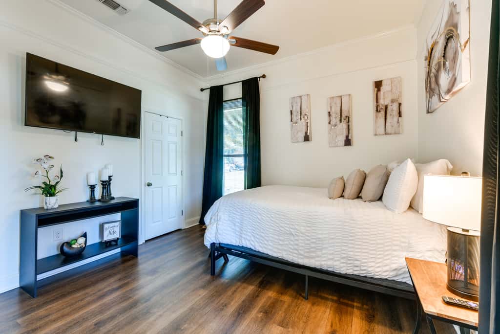 Stunning Baton Rouge Home w/ Pool: Near LSU!