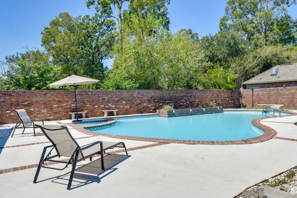 Stunning Baton Rouge Home w/ Pool: Near LSU!