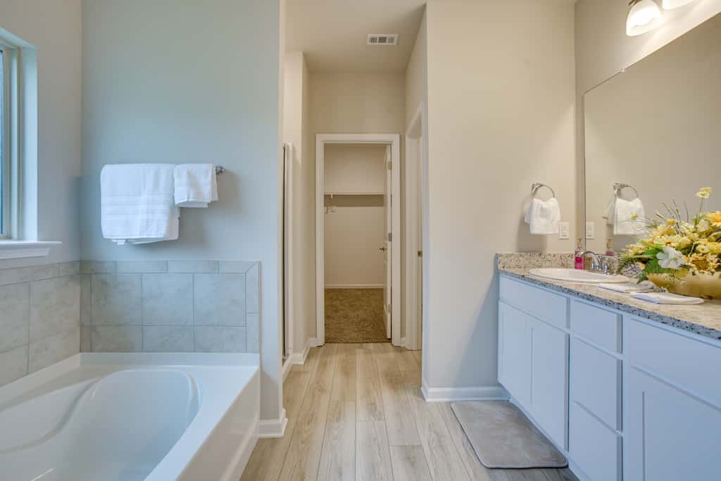 Baton Rouge Vacation Rental: 5 Mi to LSU!