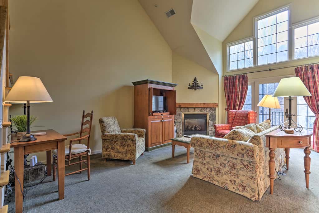 Mountain Creek Resort Home - Hot Tub & Pool Access