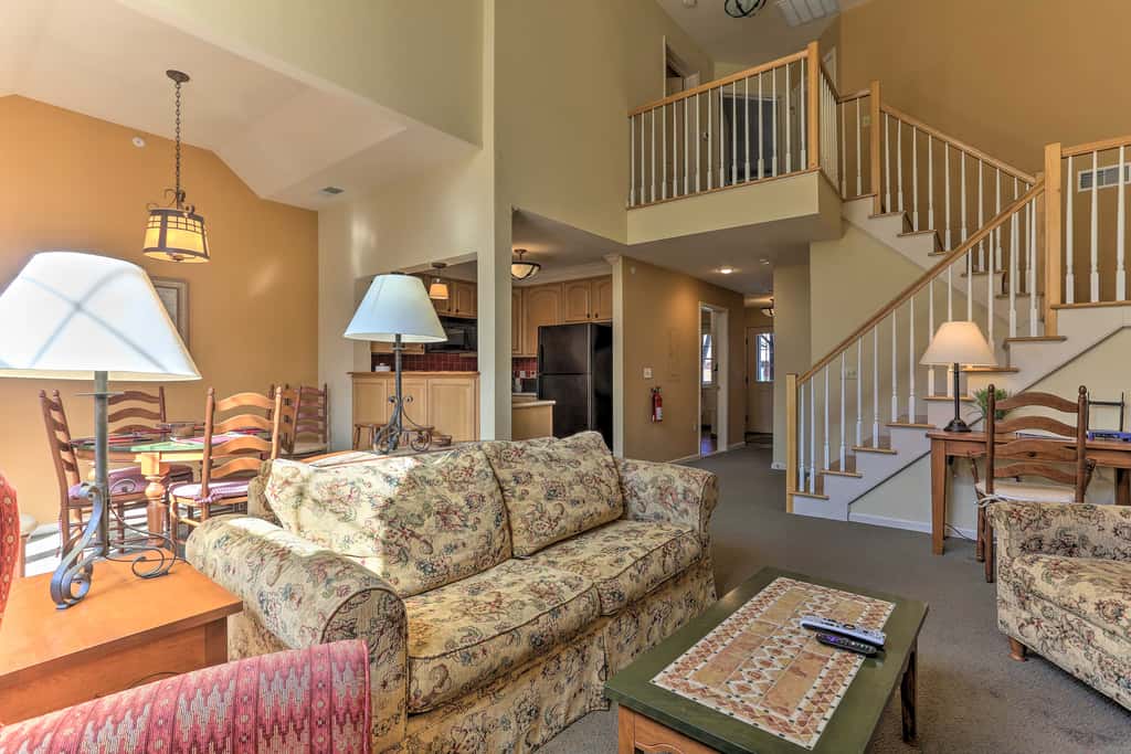 Mountain Creek Resort Home - Hot Tub & Pool Access