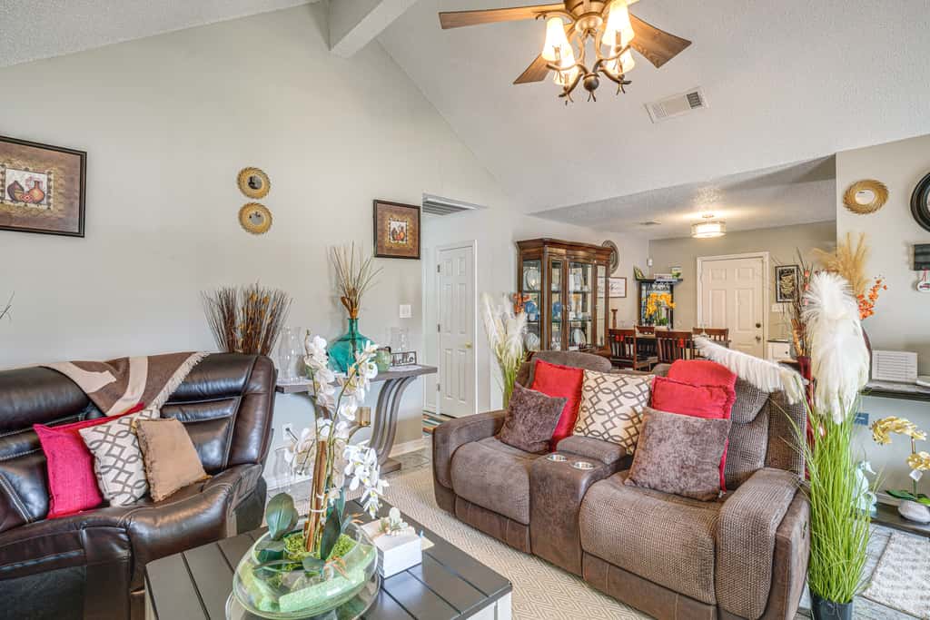 1 Mi to Gulf & Close to Casinos! Quiet Biloxi Home