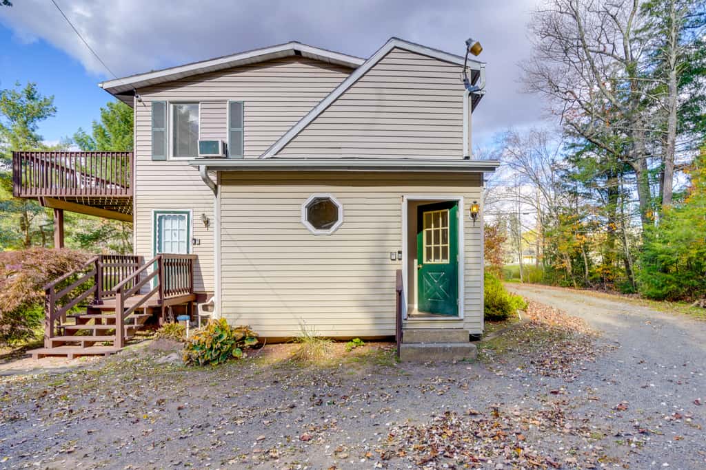 Relaxing Catskills Apt < 3 Mi to Windham Mountain!