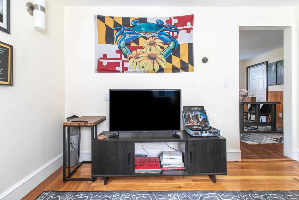 Pet-Friendly Cranston Home w/ Fire Pit & BBQ!