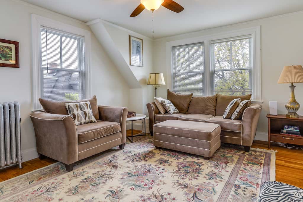 Charming Victorian 1BR Near Hospitals & Downtown