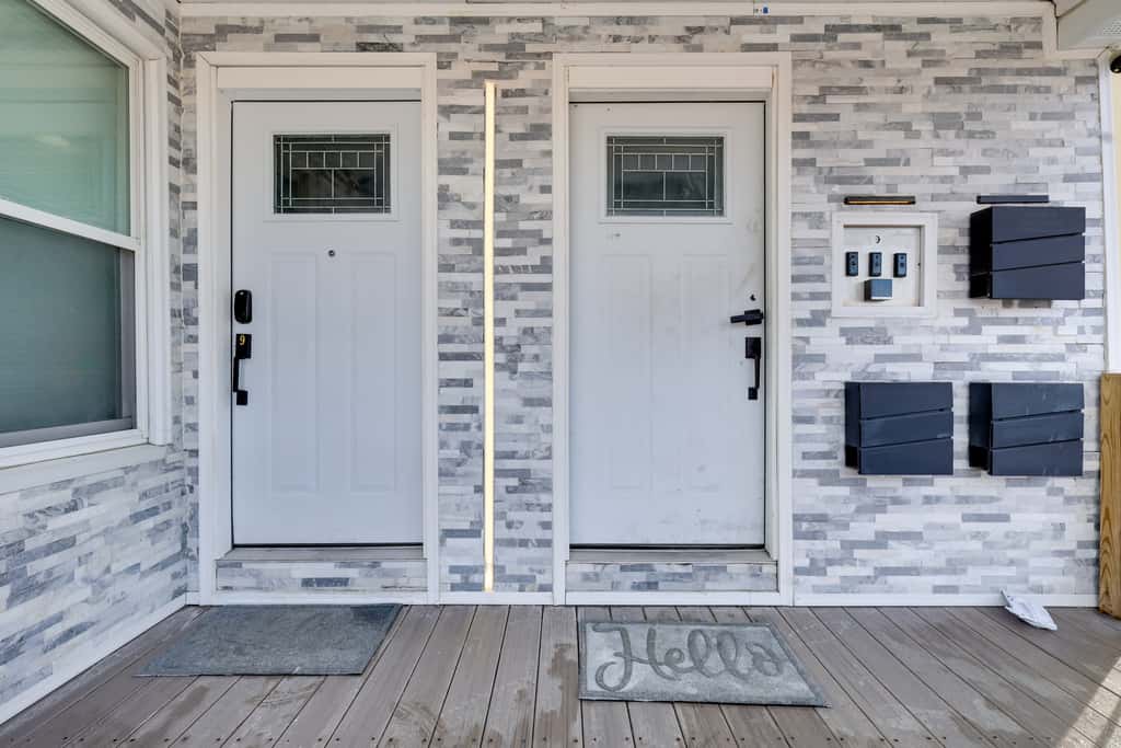 Walk to Roger Williams Park: Apt in Providence!