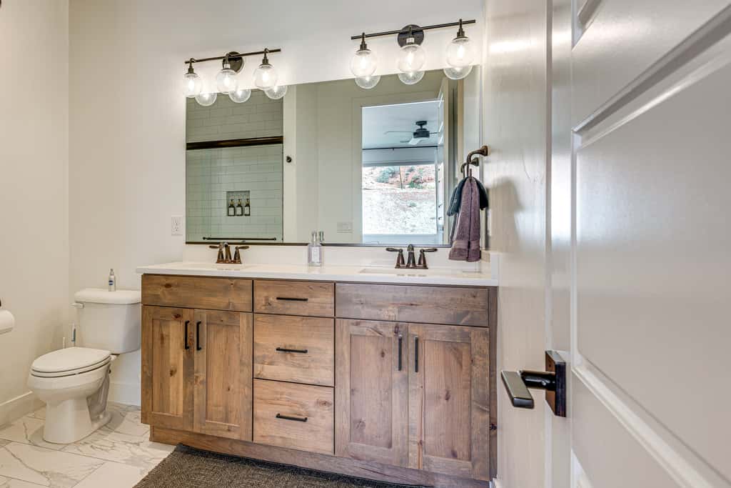 Gorgeous Kanab Home: Canyon Views & Pool Access!