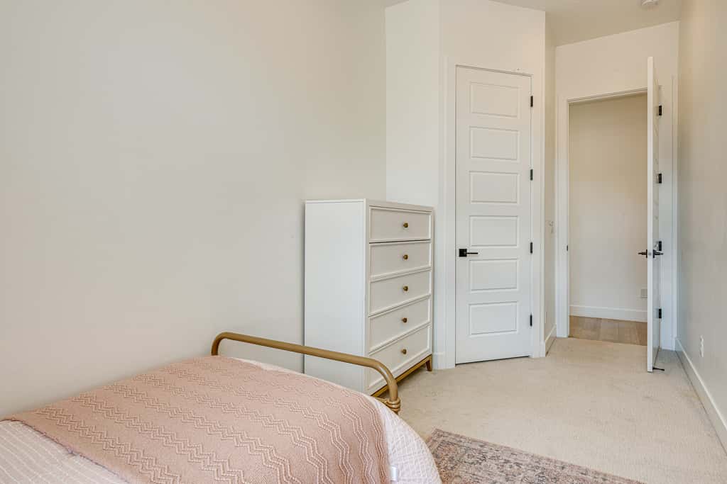 Gorgeous Kanab Home: Canyon Views & Pool Access!