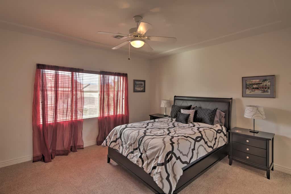 Desert Condo w/ Pool ~ 3 Miles to Colorado River!