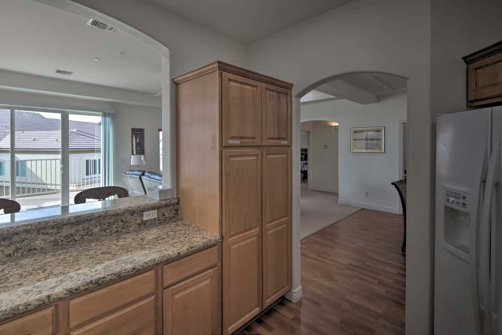Desert Condo w/ Pool ~ 3 Miles to Colorado River!