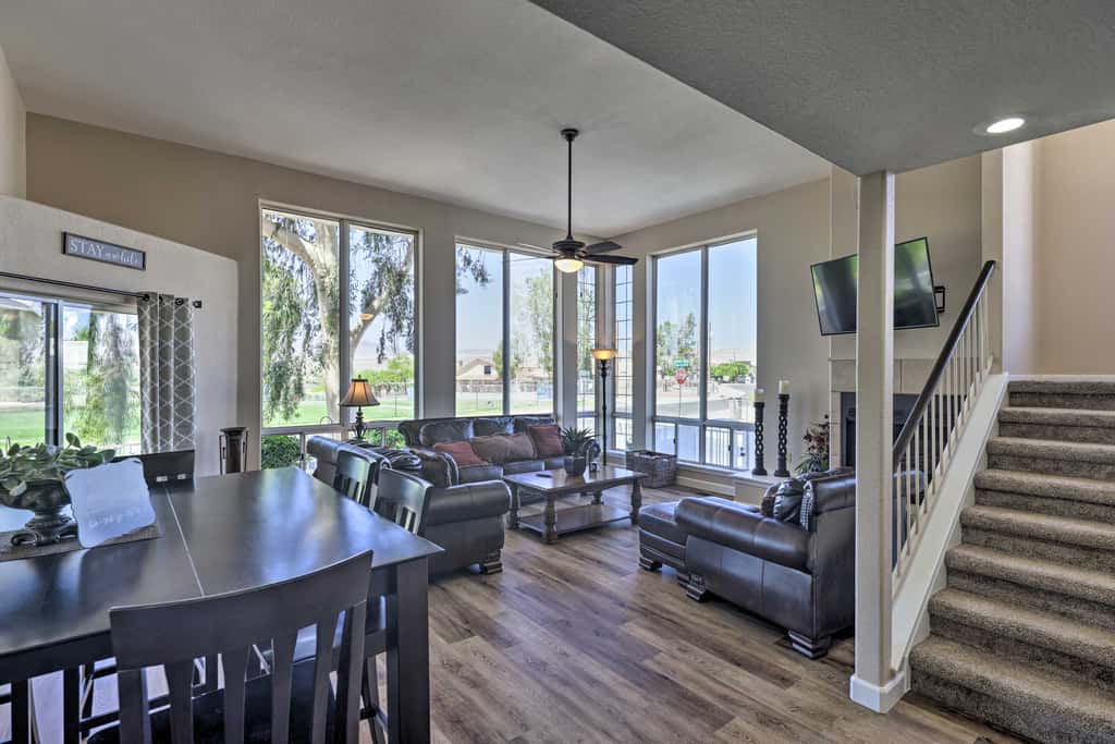 Hot Tub & River Views! Family Gem in Bullhead City