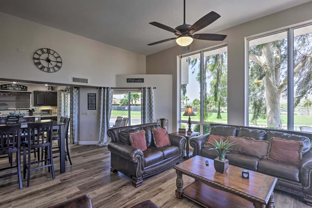 Hot Tub & River Views! Family Gem in Bullhead City