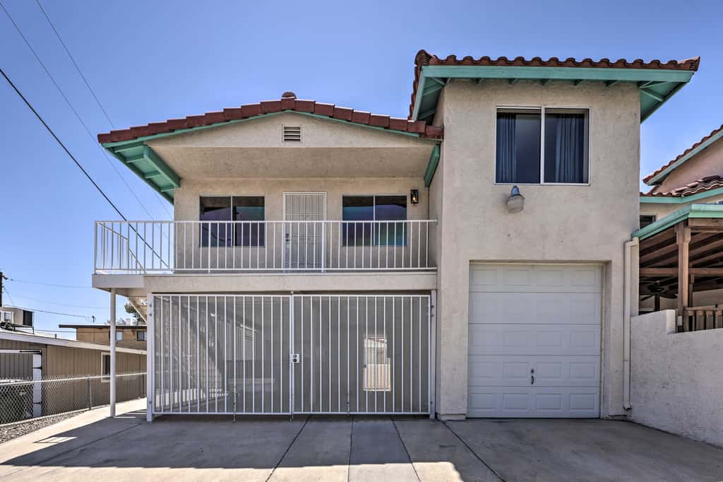 Hot Tub & River Views! Family Gem in Bullhead City