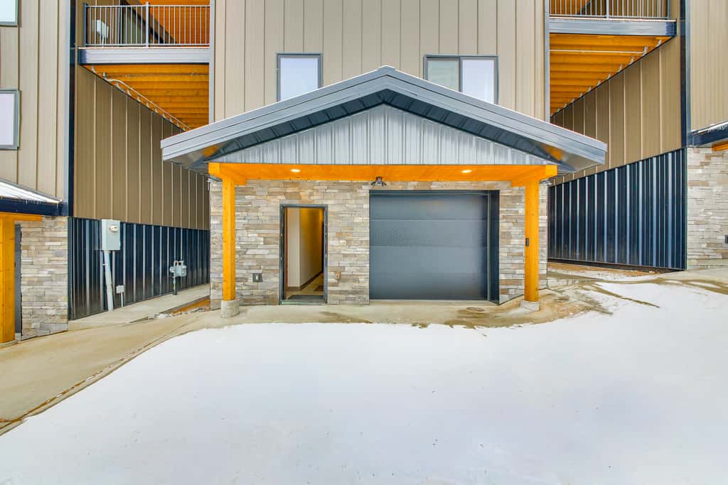 Luxury Ski Home w/ Hot Tub on Schweitzer Mountain