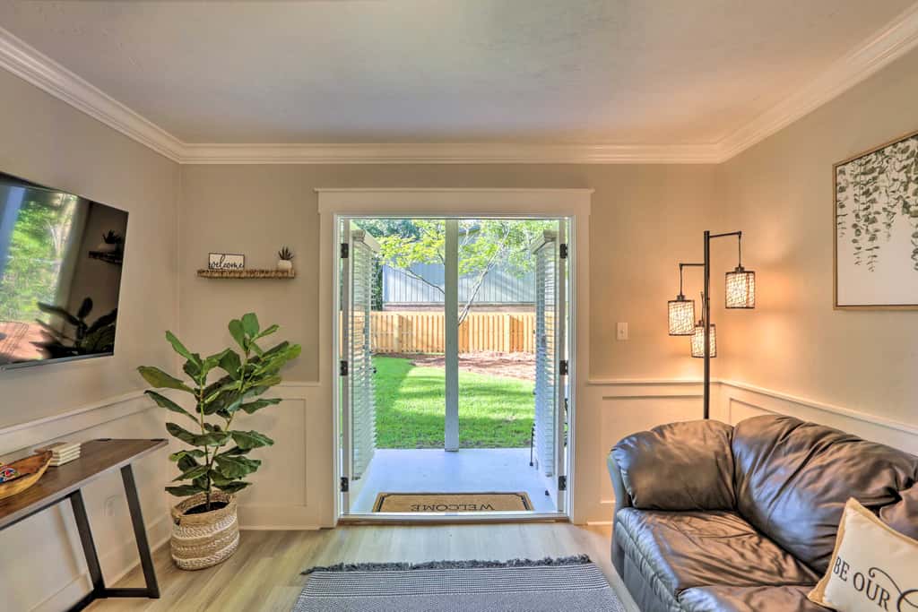 Pet-Friendly Tallahassee Retreat, Near Parks!