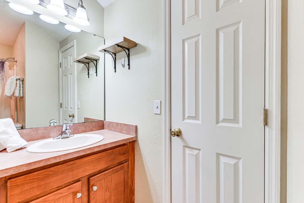4 Mi to FSU: Pet-Friendly Townhome