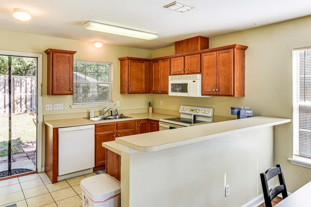 4 Mi to FSU: Pet-Friendly Townhome