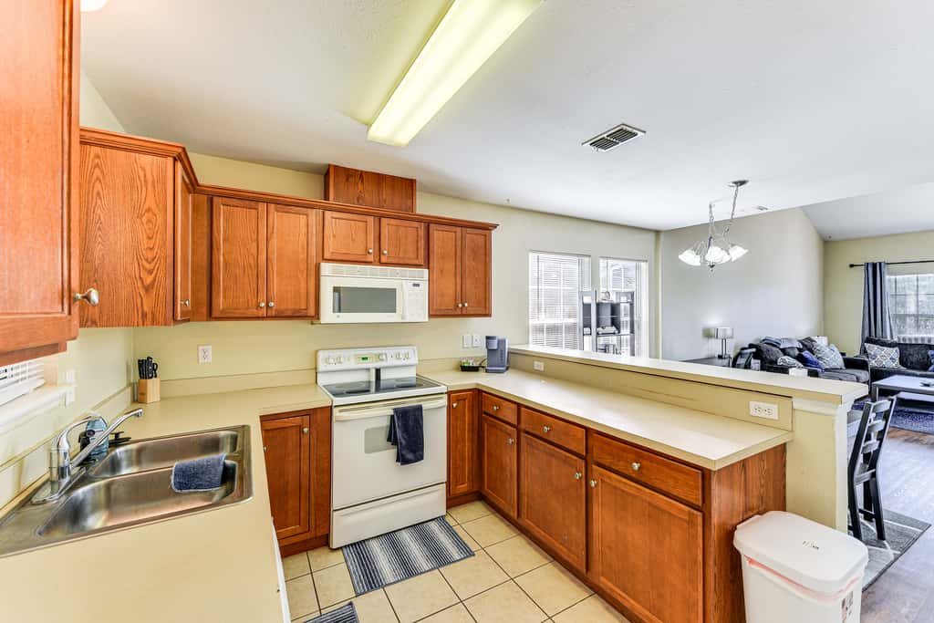4 Mi to FSU: Pet-Friendly Townhome