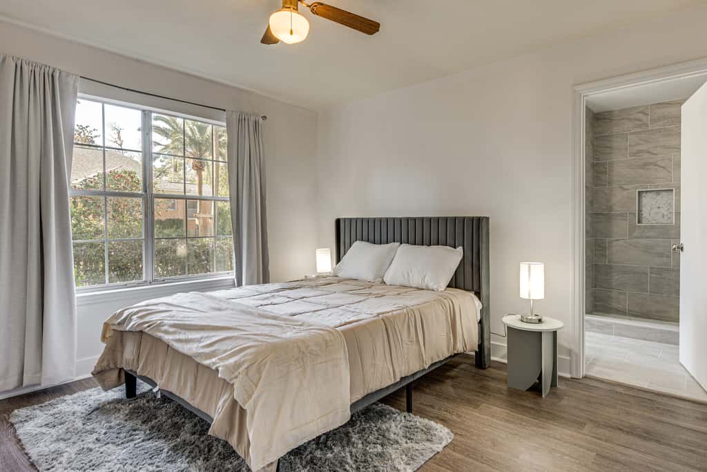 2 Mi to FSU: Pet-Friendly Retreat w/ Private Yard