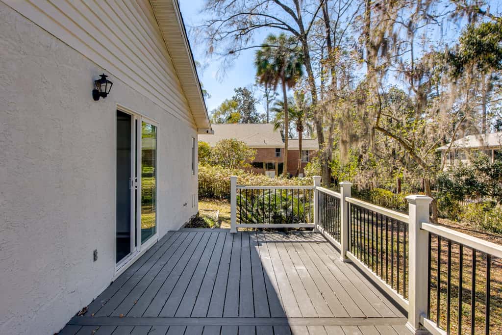 2 Mi to FSU: Pet-Friendly Retreat w/ Private Yard
