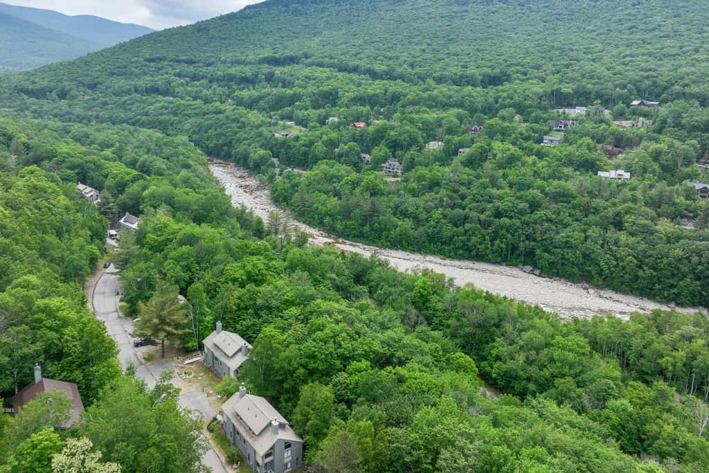 1 Mi to Loon Mountain: Lincoln Haven w/ Balcony