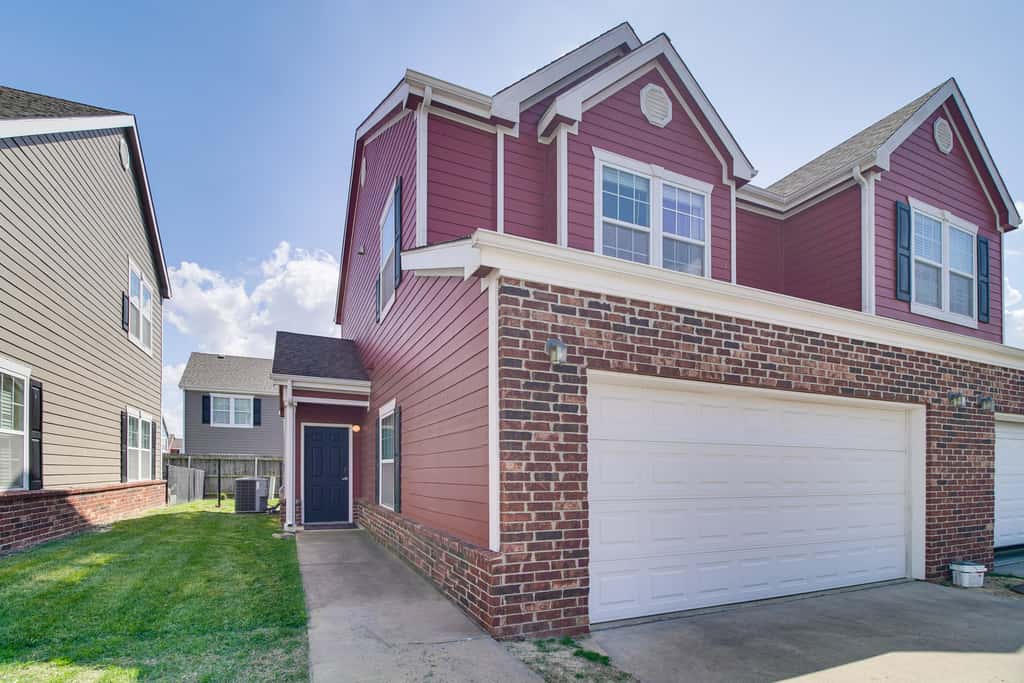 Half-Mi to Grand Lake: Townhome w/ Hot Tub