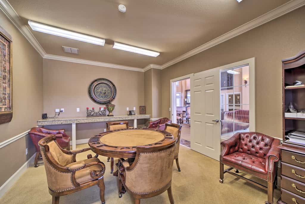 Half-Mi to Grand Lake: Townhome w/ Hot Tub