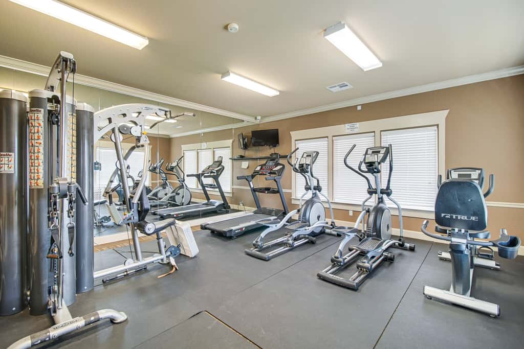 Half-Mi to Grand Lake: Townhome w/ Hot Tub