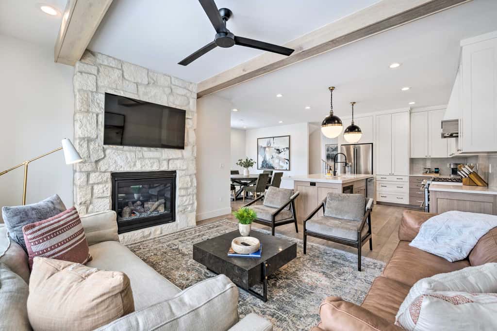 Mountain-View Townhome Near Powder Mountain!