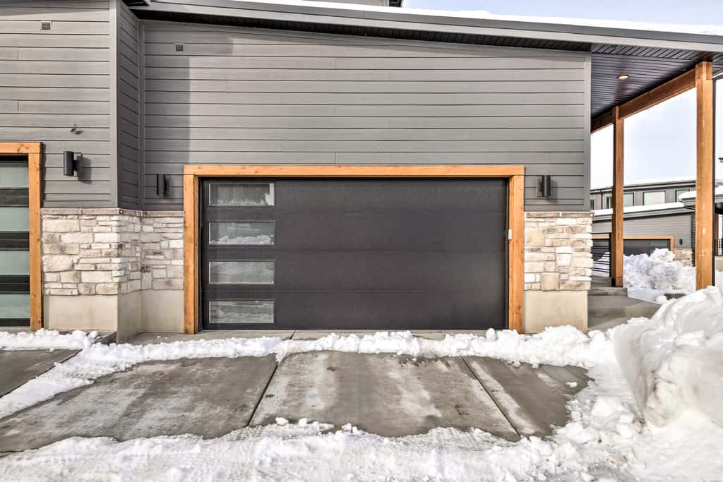 Mountain-View Townhome Near Powder Mountain!