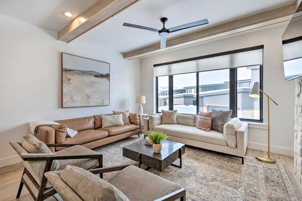Mountain-View Townhome Near Powder Mountain!