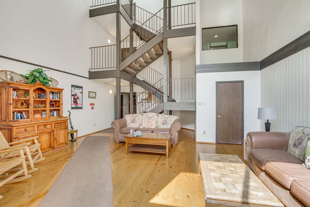 Brian Head Studio Condo w/ Balcony + Mountain View
