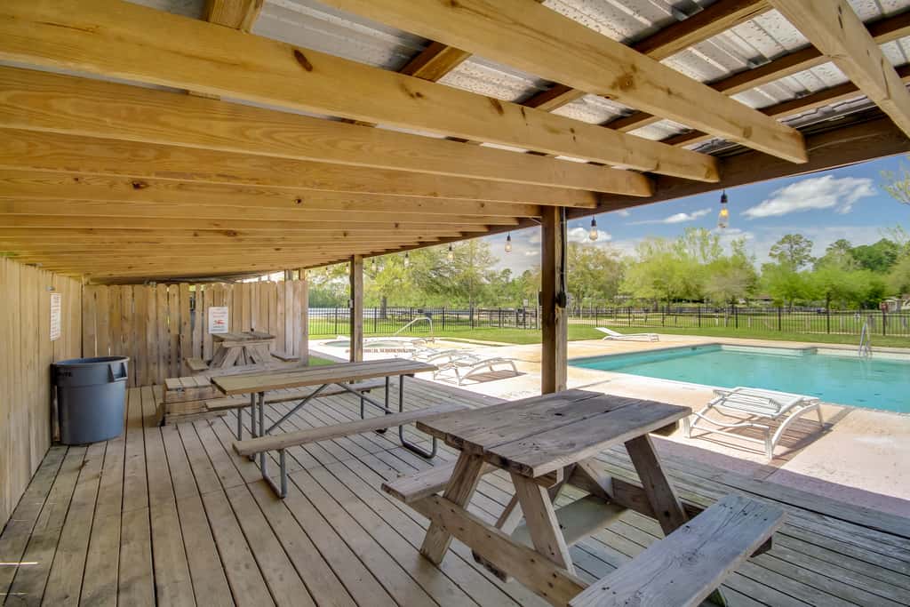 Biloxi Resort Cottage w/ Pool & Lake Access!